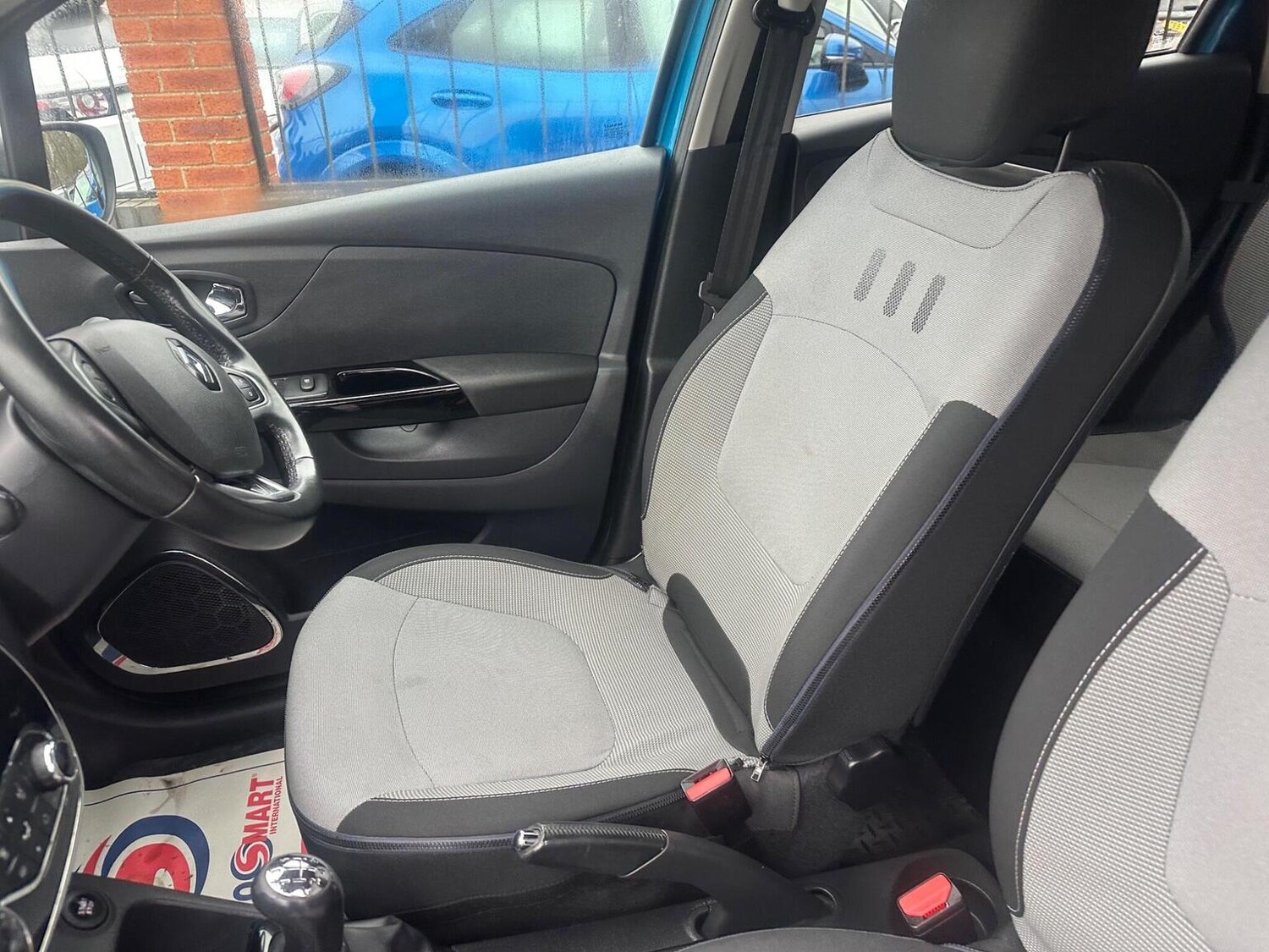 Used Renault Captur 2017 for sale - 77792865: Photo 19