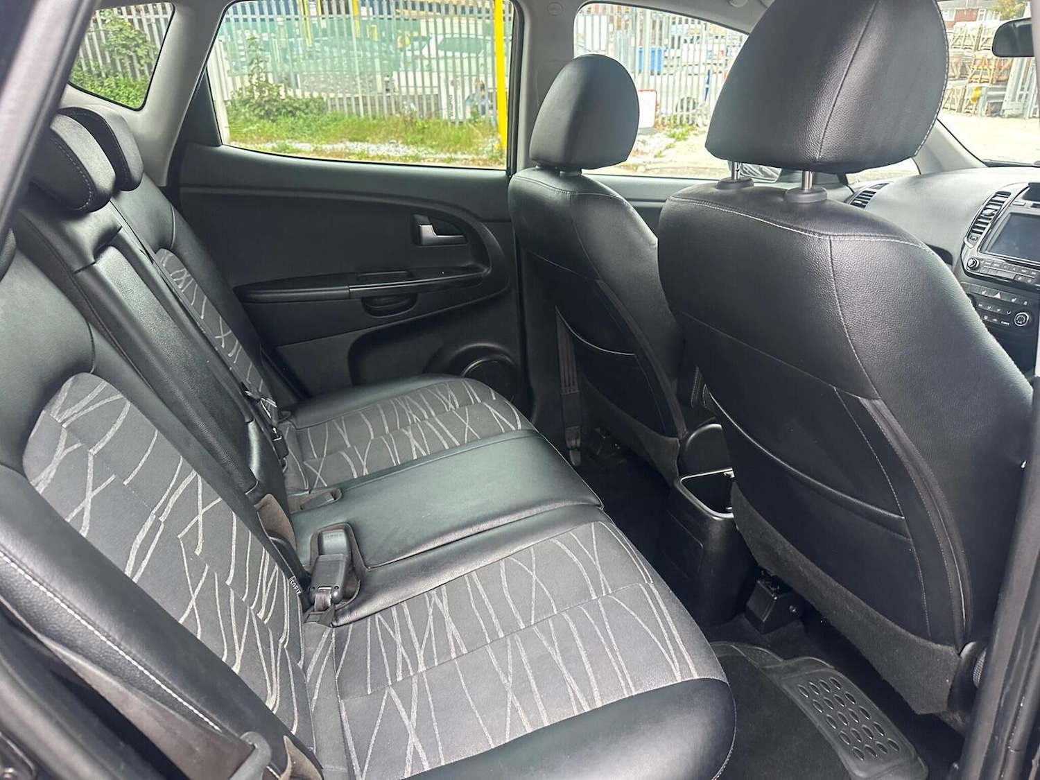 Used Kia Venga 2018 for sale - 76817998: Photo 19