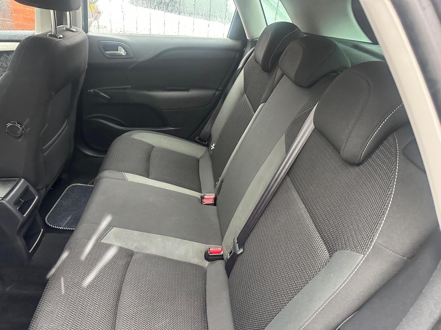 Used Citroen C4 2016 for sale - 76818001: Photo 15