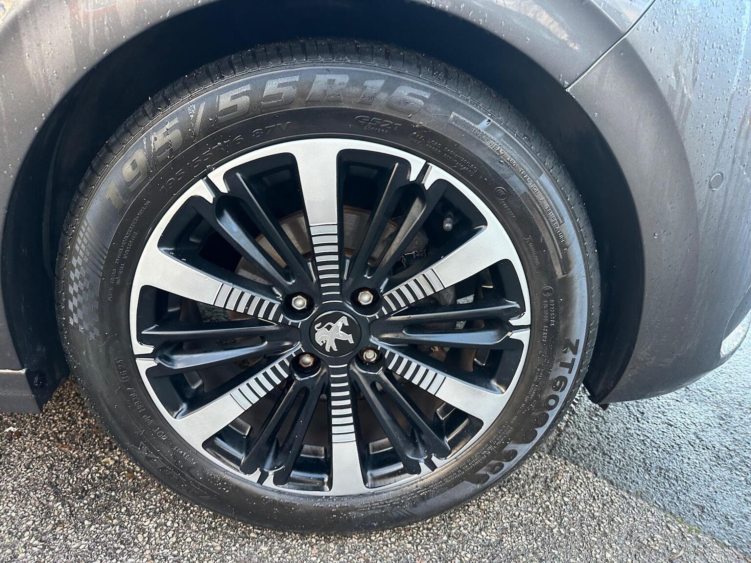 Used Peugeot 208 2019 for sale - 77001540: Photo 11