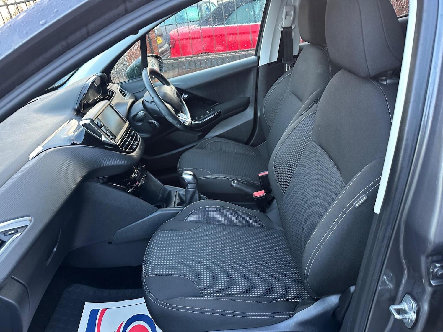 Used Peugeot 208 2019 for sale - 77001540: Photo 13