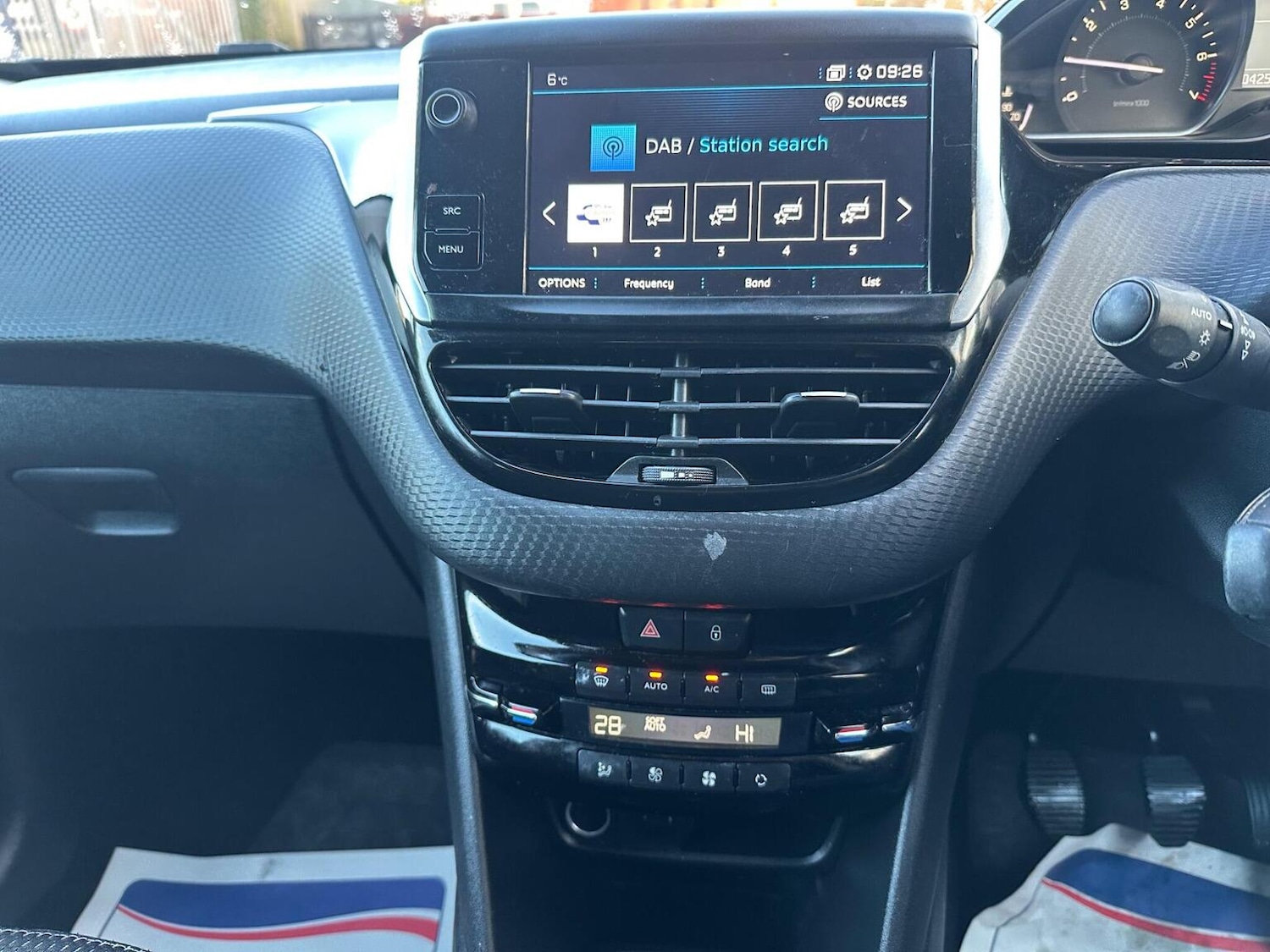 Used Peugeot 208 2019 for sale - 77001540: Photo 24