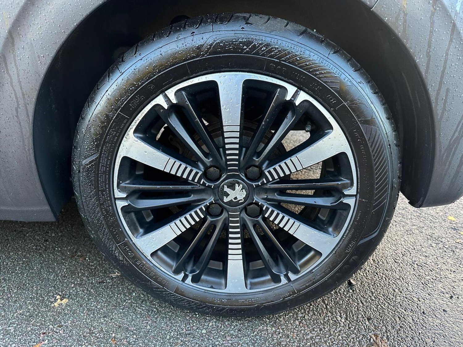 Used Peugeot 208 2019 for sale - 77001540: Photo 9