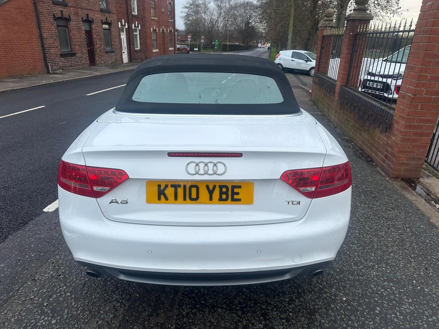 Used Audi A5 Cabriolet 2010 for sale - 77140695: Photo 17