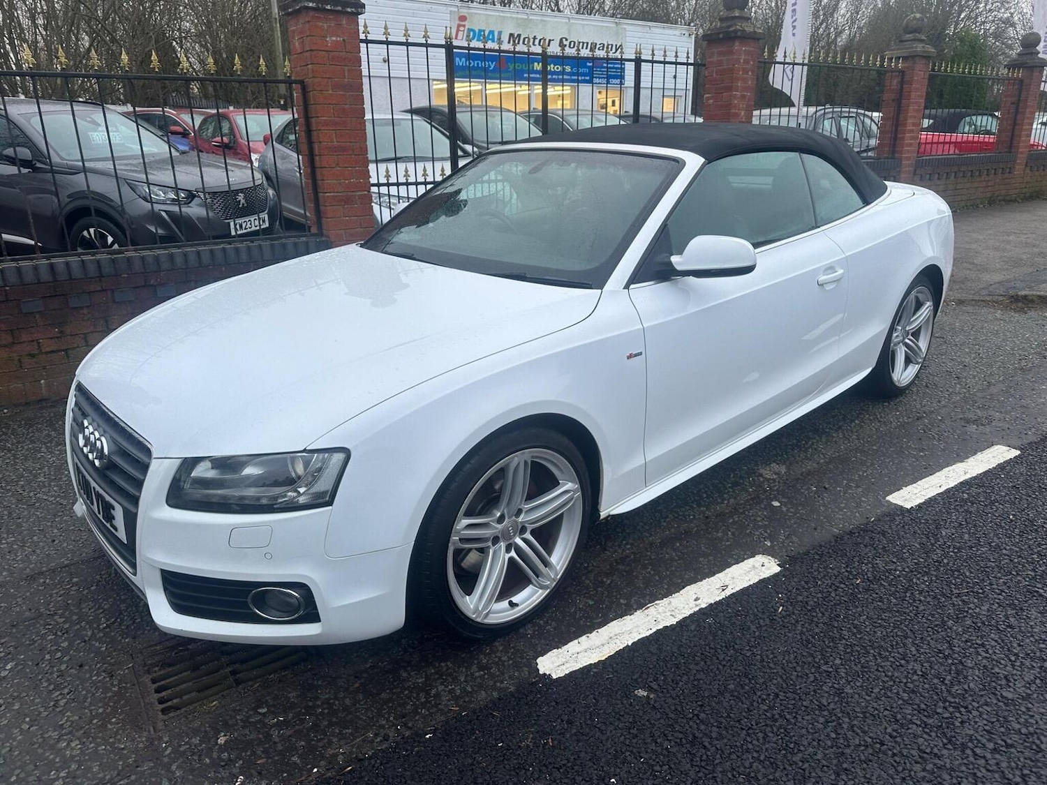 Used Audi A5 Cabriolet 2010 for sale - 77140695: Photo 6
