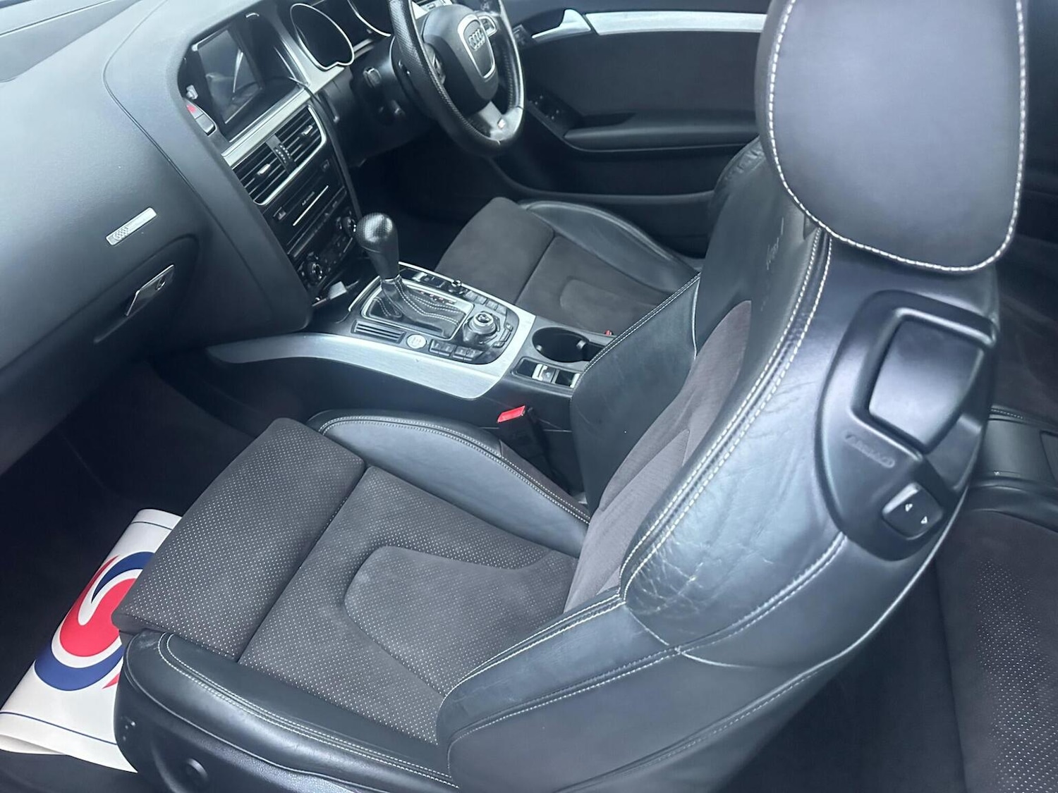 Used Audi A5 Cabriolet 2010 for sale - 77140695: Photo 7