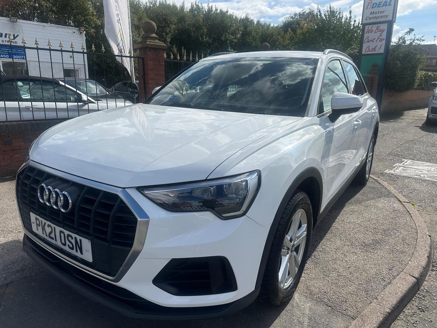 Used Audi Q3 2021 for sale - 76818011: Photo 2