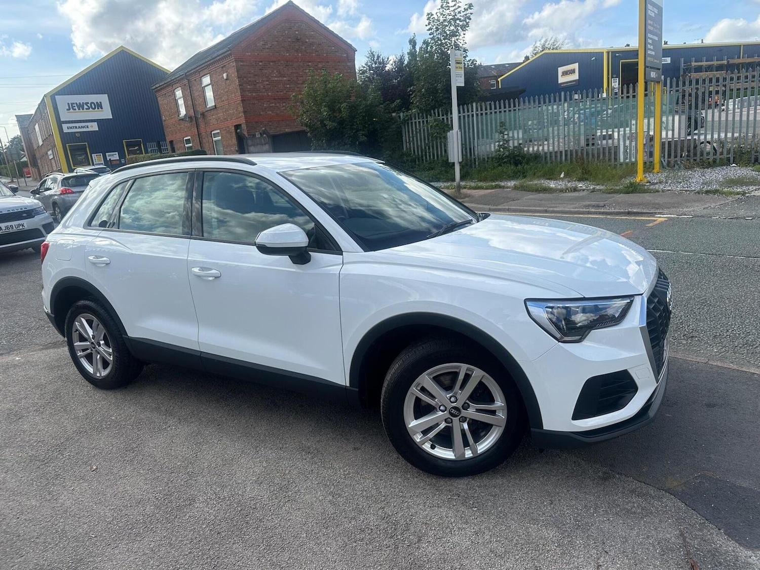 Used Audi Q3 2021 for sale - 76818011: Photo 5