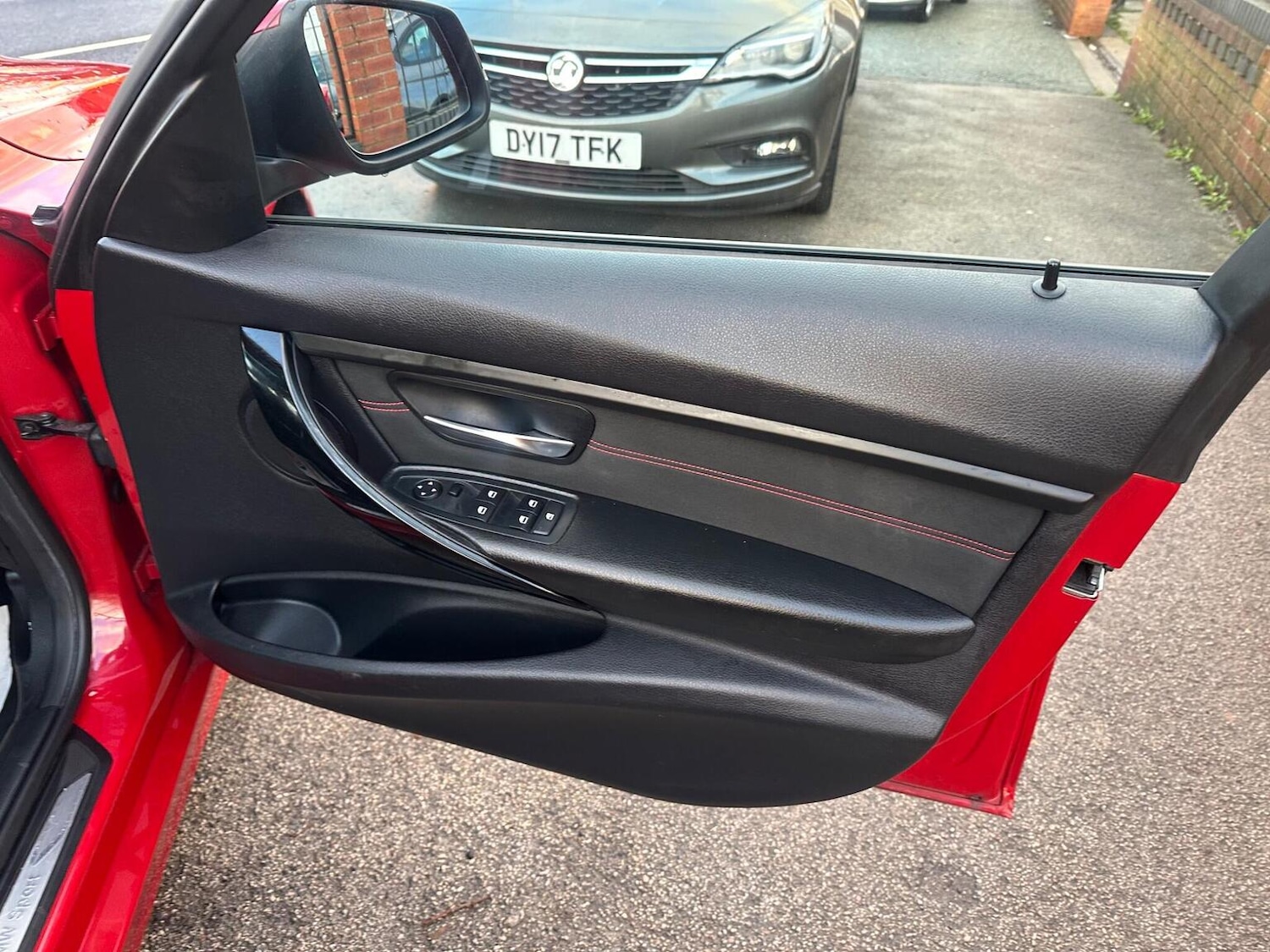 Used BMW 3 Series 2014 for sale - 77179732: Photo 25