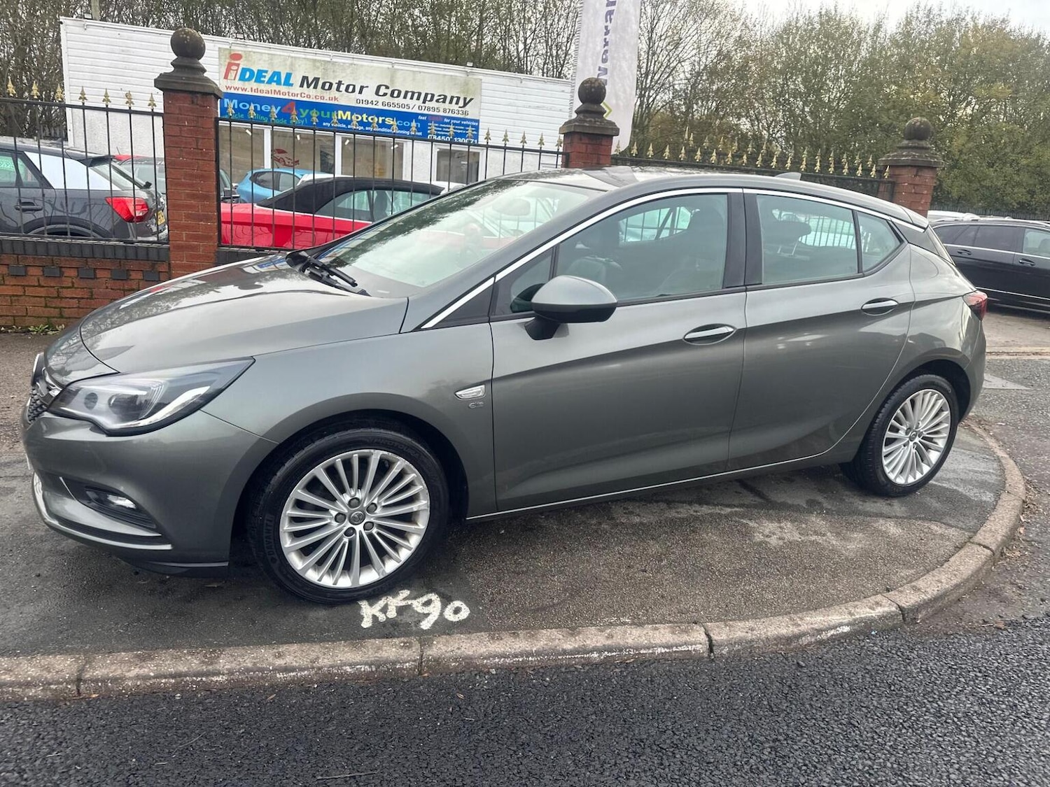 Used Vauxhall Astra 2017 for sale - 76818017: Photo 10