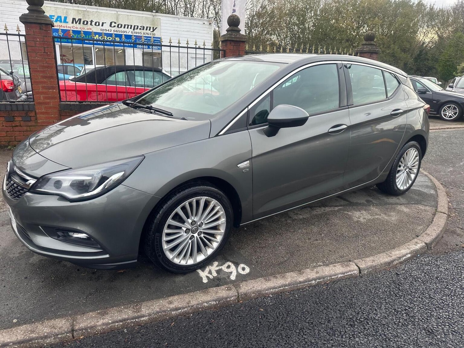 Used Vauxhall Astra 2017 for sale - 76818017: Photo 12