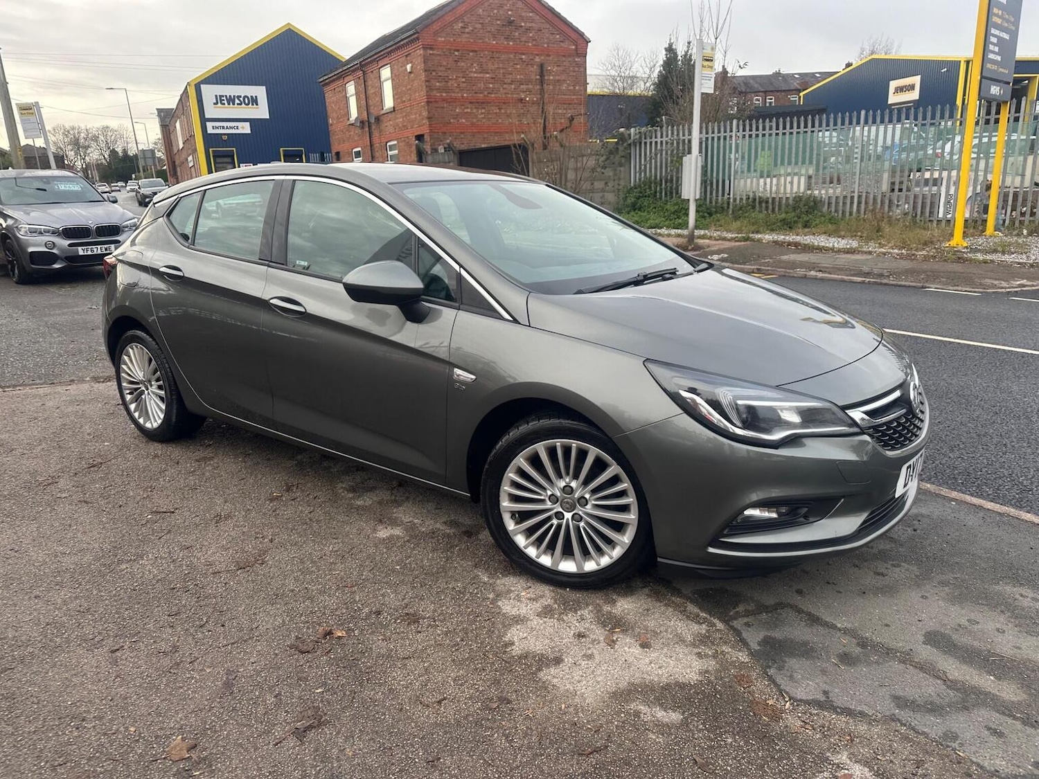 Used Vauxhall Astra 2017 for sale - 76818017: Photo 9