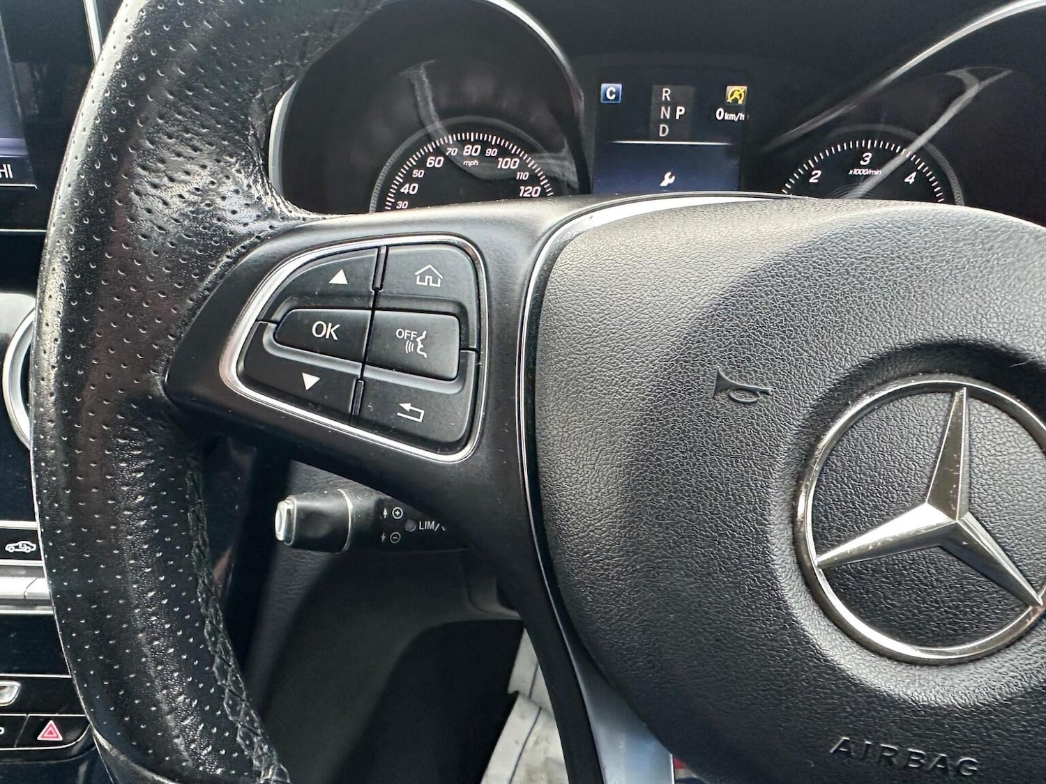 Used Mercedes-Benz C Class 2017 for sale - 77277387: Photo 24