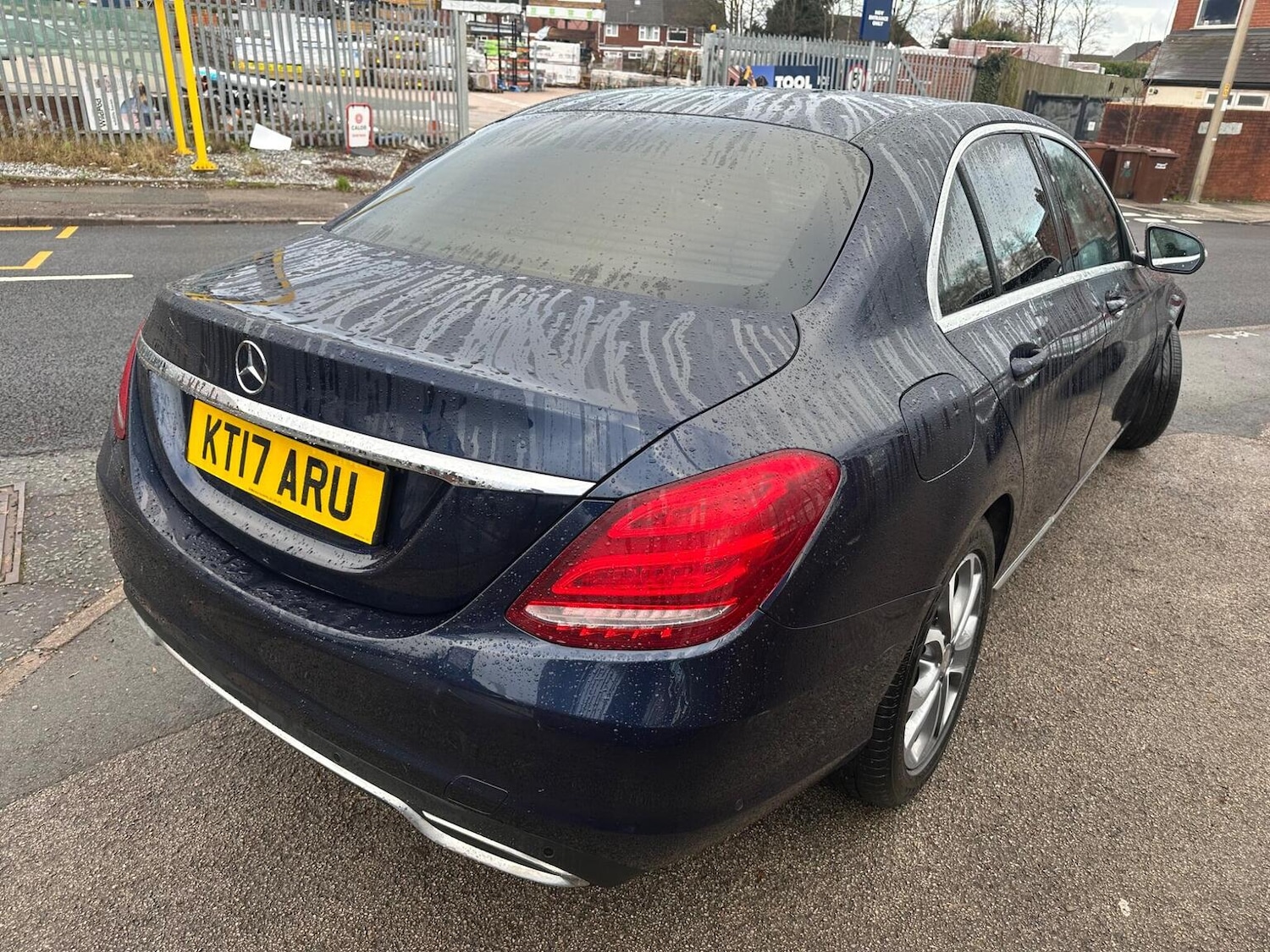 Used Mercedes-Benz C Class 2017 for sale - 77277387: Photo 8