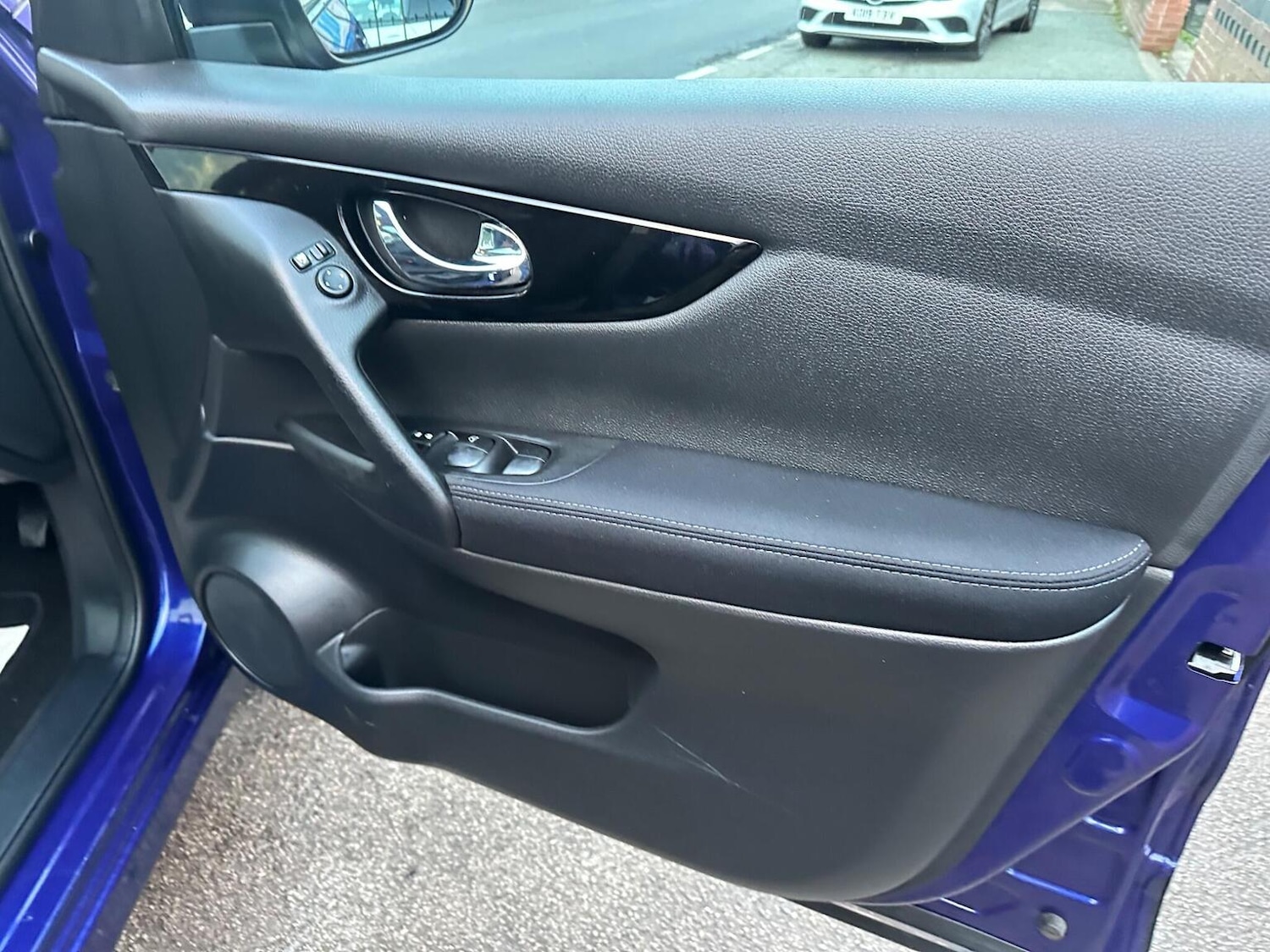 Used Nissan Qashqai 2014 for sale - 76818022: Photo 21