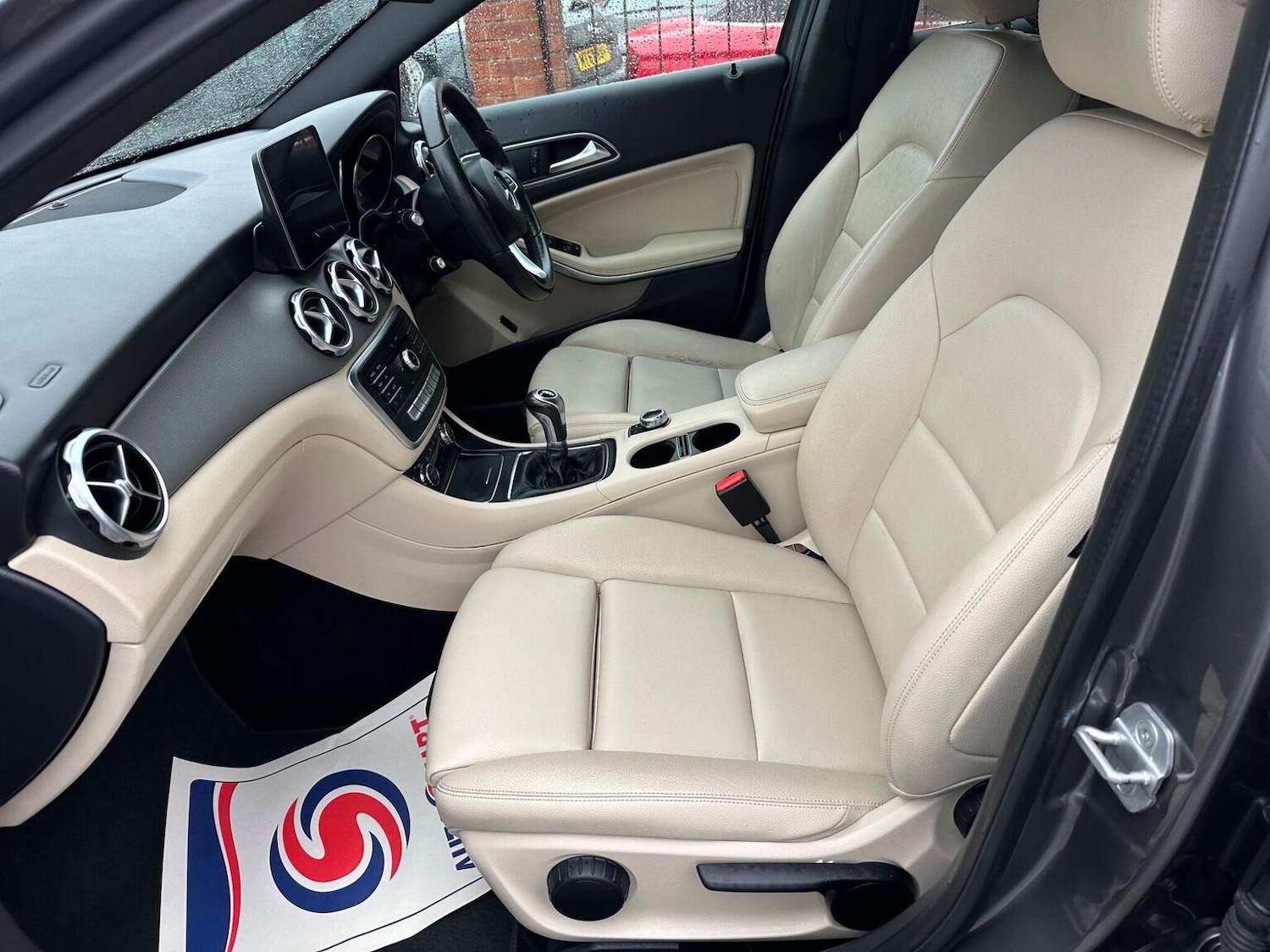 Used Mercedes-Benz GLA 2017 for sale - 76817977: Photo 11