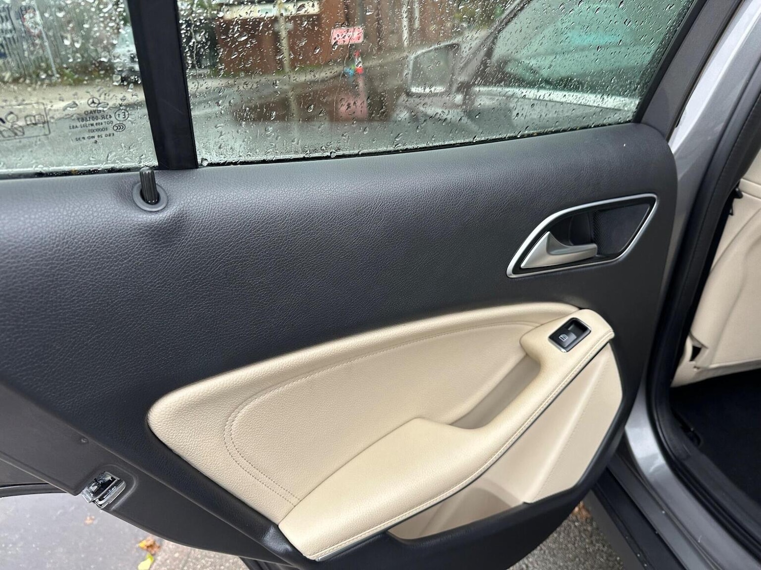 Used Mercedes-Benz GLA 2017 for sale - 76817977: Photo 16