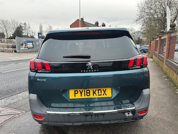 Used Peugeot 5008 2018 for sale - 77385235: Photo