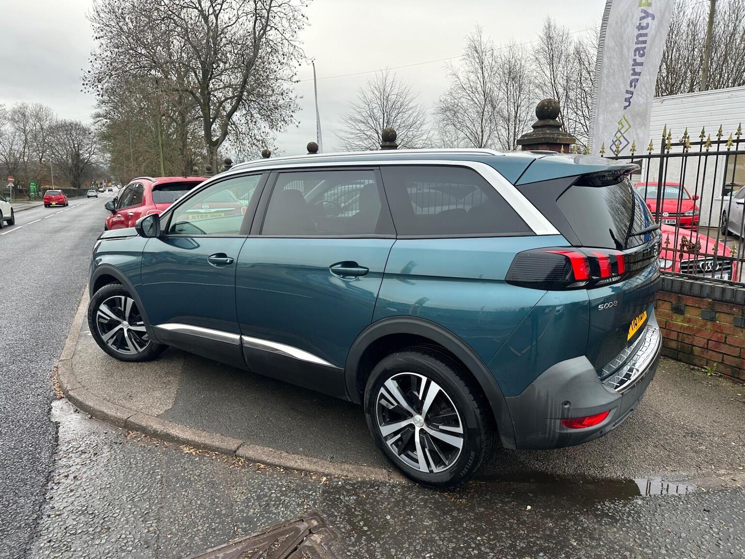 Used Peugeot 5008 2018 for sale - 77385235: Photo 3