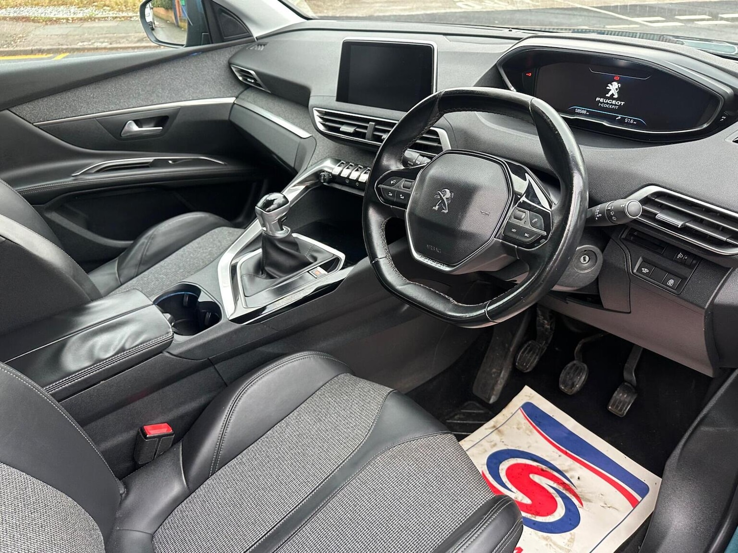 Used Peugeot 5008 2018 for sale - 77385235: Photo 5