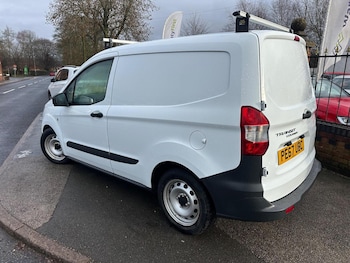 Used Ford Transit Courier 2017 for sale - 77195475: Photo