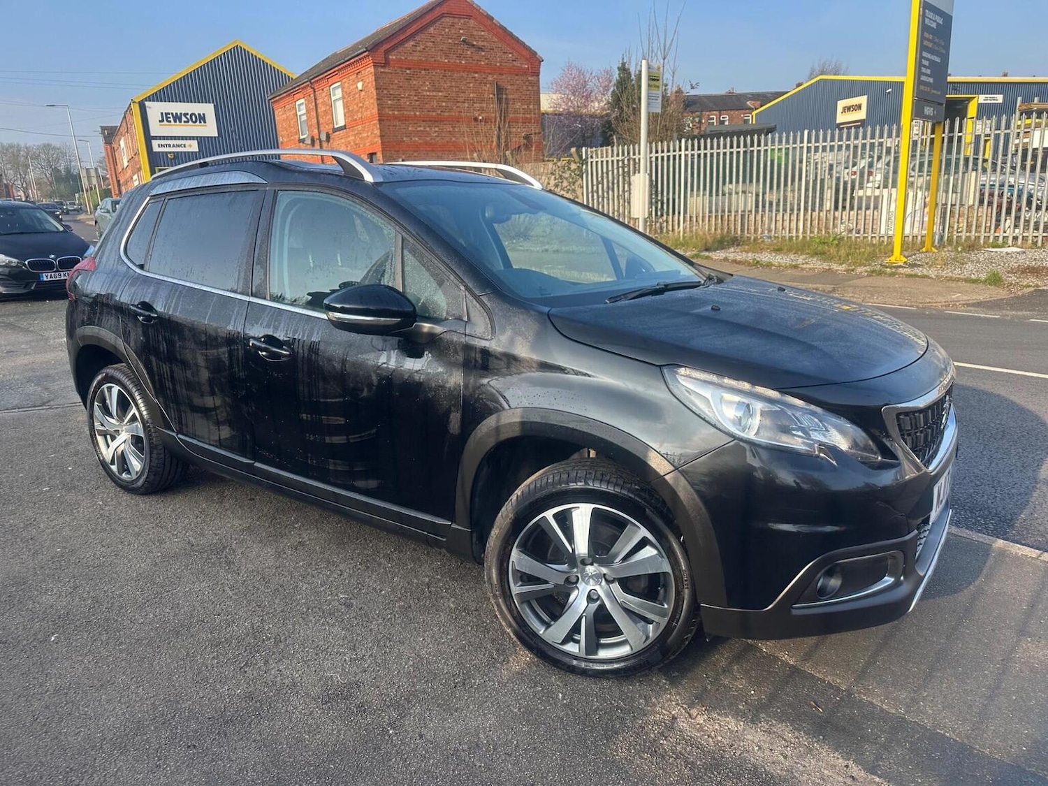 Used Peugeot 2008 2017 for sale - 77766529: Photo 14