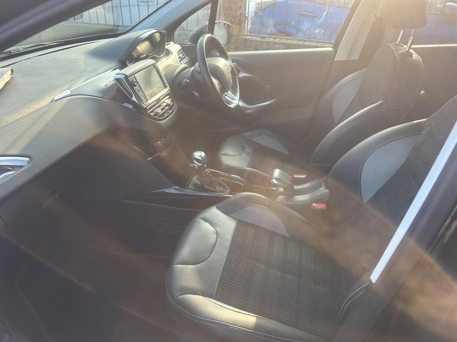 Used Peugeot 2008 2017 for sale - 77766529: Photo 8