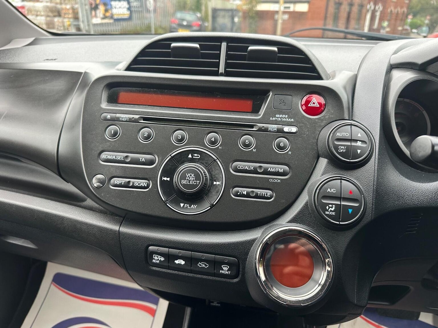 Used Honda Jazz 2014 for sale - 76818000: Photo 19