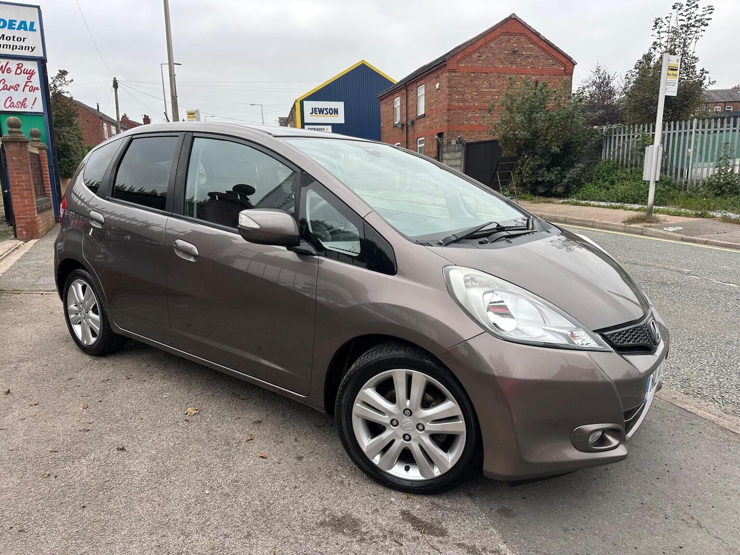 Used Honda Jazz 2014 for sale - 76818000: Photo 2