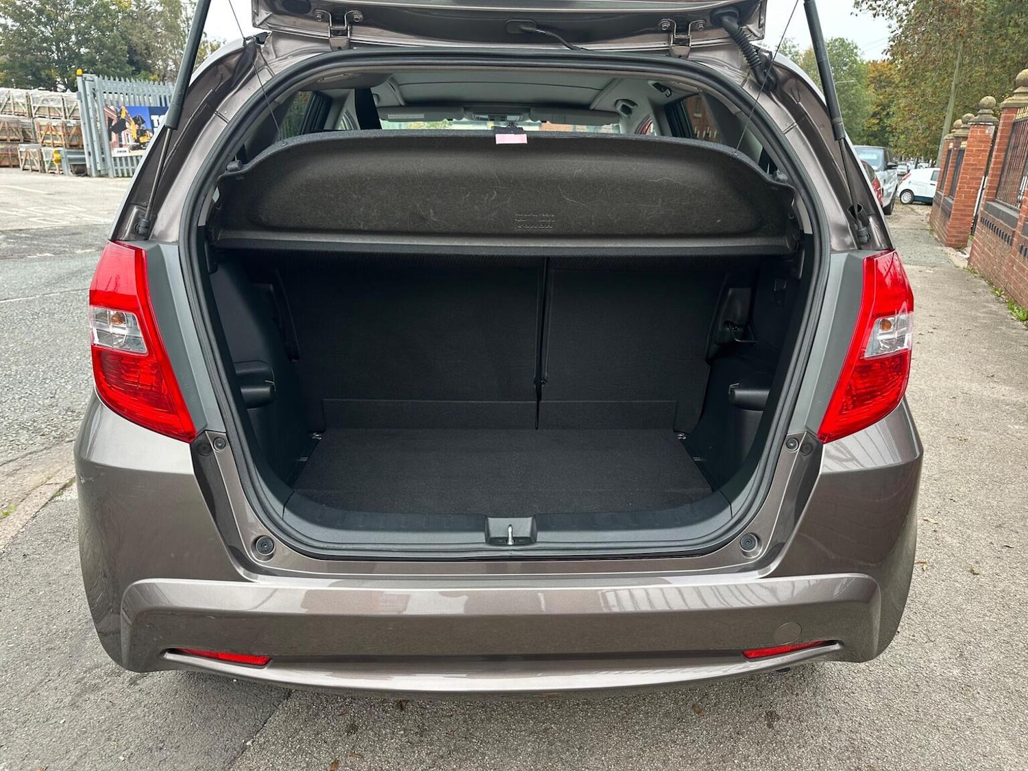 Used Honda Jazz 2014 for sale - 76818000: Photo 29