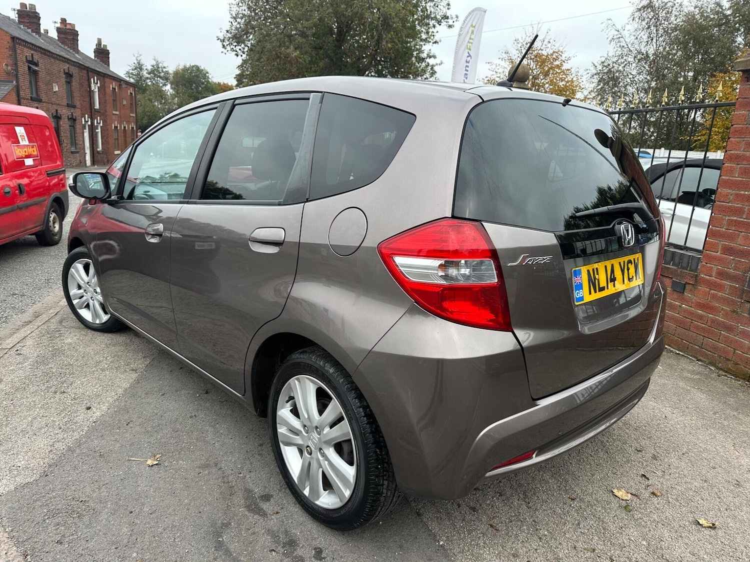 Used Honda Jazz 2014 for sale - 76818000: Photo 5