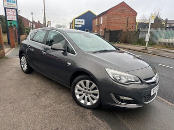 Used Vauxhall Astra 2012 for sale - 77789347: Photo