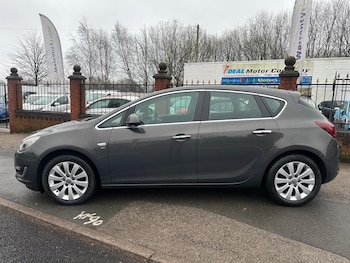 Used Vauxhall Astra 2012 for sale - 77789347: Photo