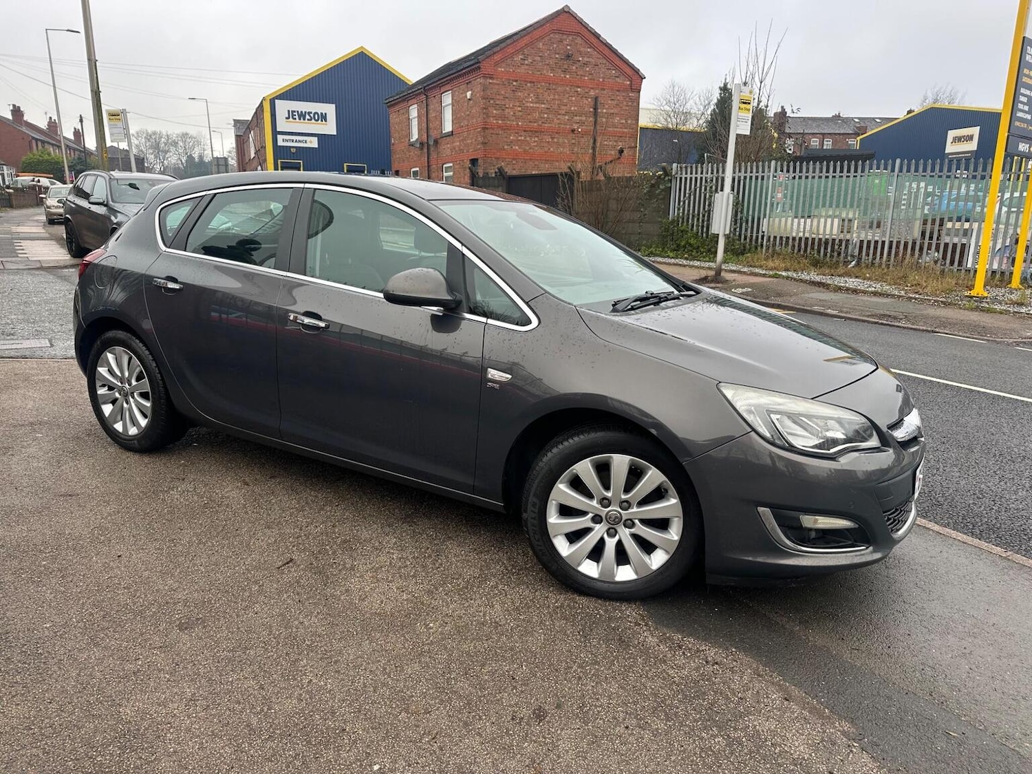 Used Vauxhall Astra 2012 for sale - 77789347: Photo 5