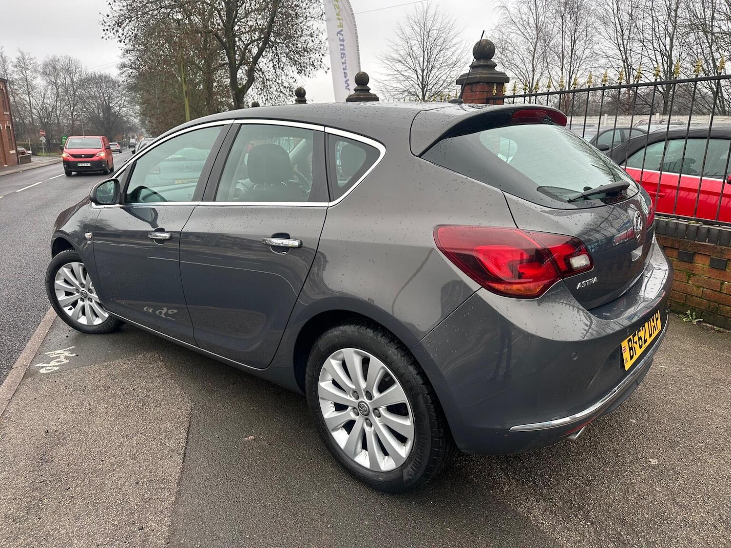 Used Vauxhall Astra 2012 for sale - 77789347: Photo 9