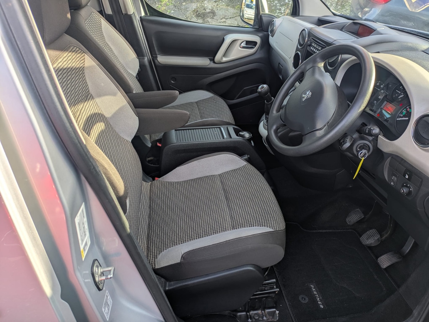 Used Peugeot Partner Tepee 2014 for sale - 77400129: Photo 7