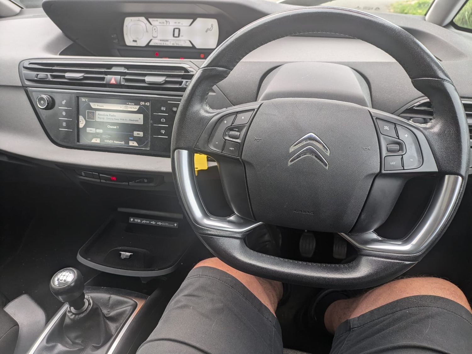 Used Citroen C4 Picasso 2017 for sale - 76174327: Photo 3