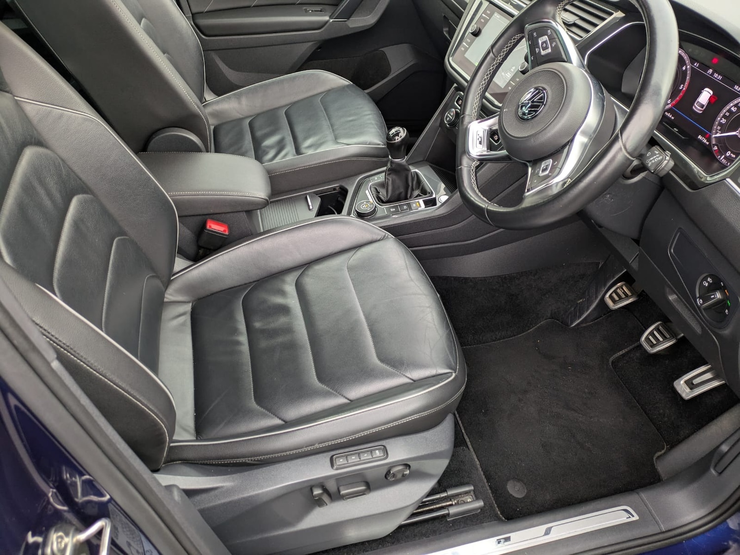 Used Volkswagen Tiguan 2017 for sale - 76855497: Photo 6