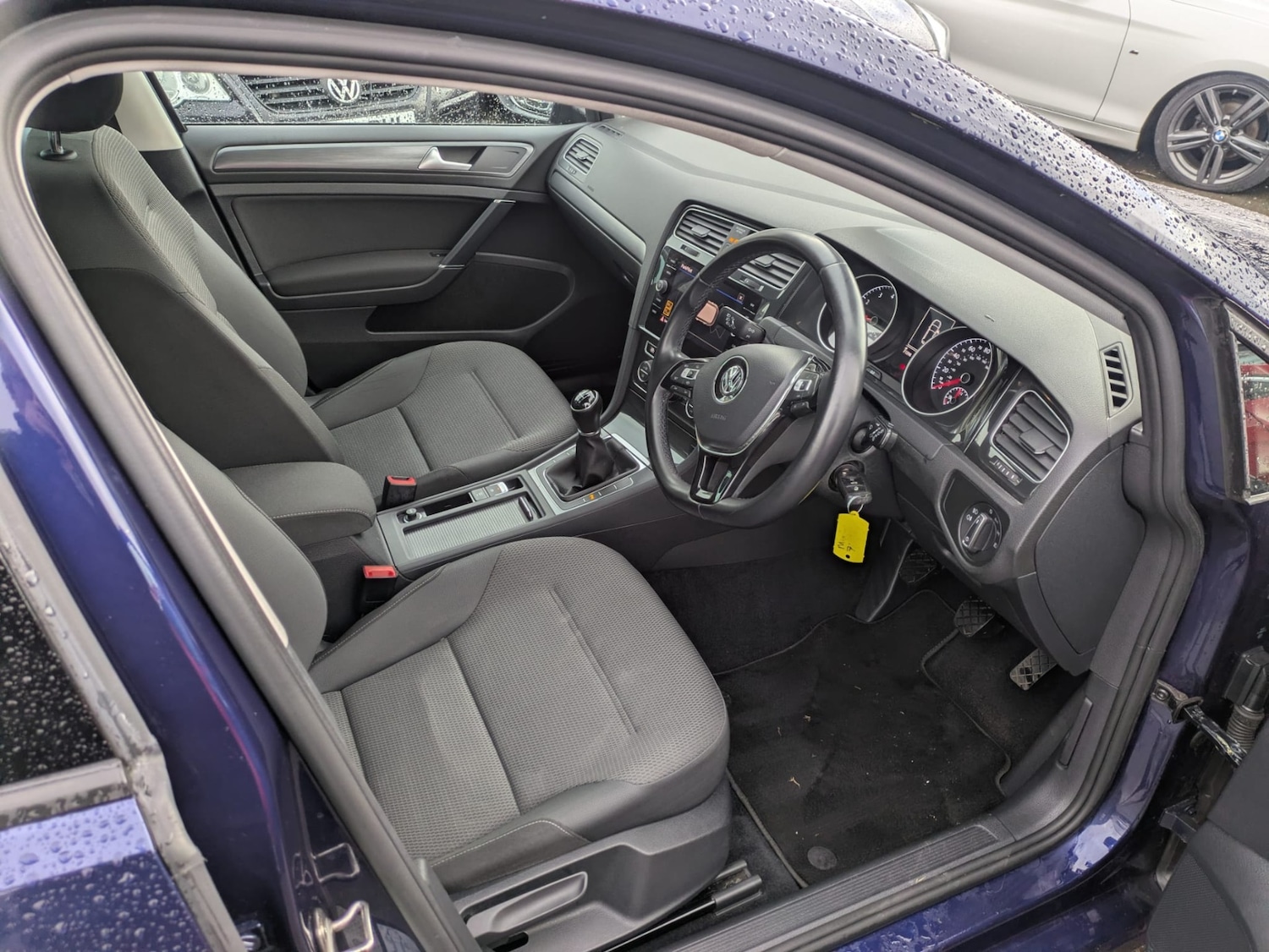 Used Volkswagen Golf 2019 for sale - 77508845: Photo 4