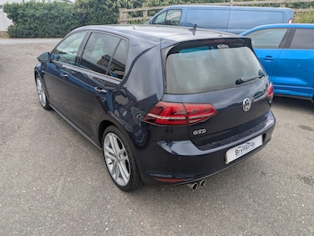 Used Volkswagen Golf 2014 for sale - 79091813: Photo