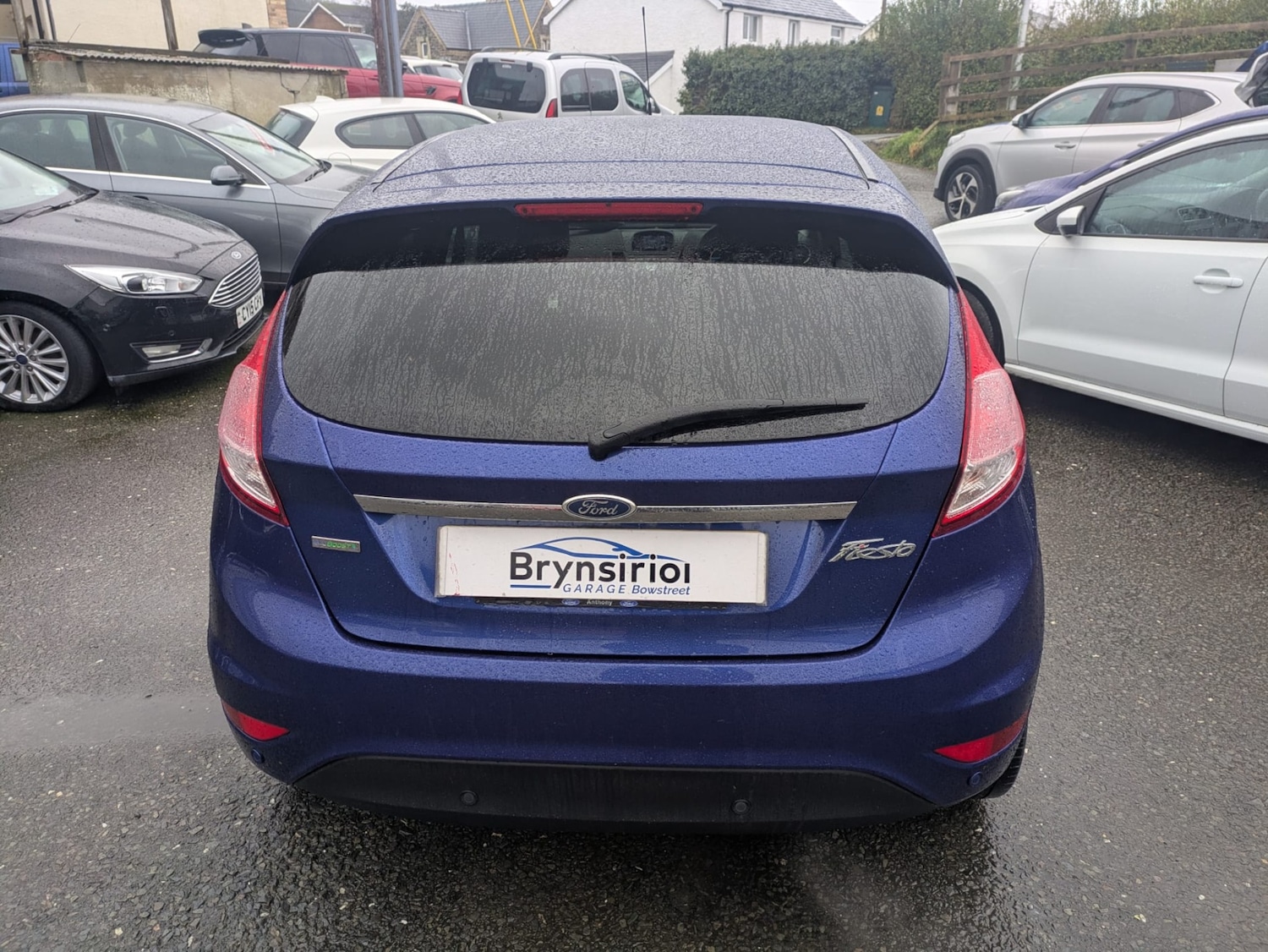Used Ford Fiesta 2015 for sale - 77400144: Photo 2