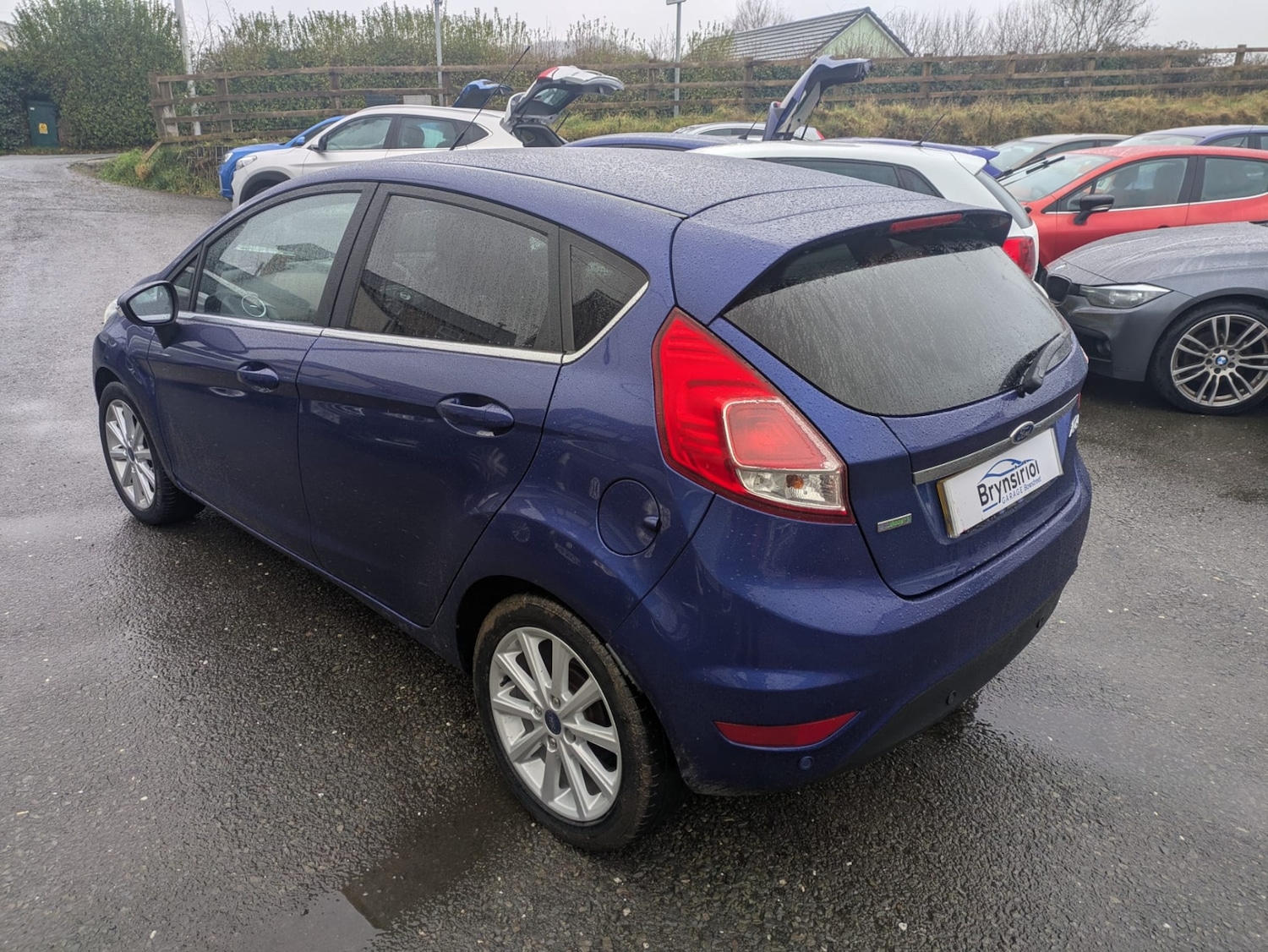 Used Ford Fiesta 2015 for sale - 77400144: Photo 4