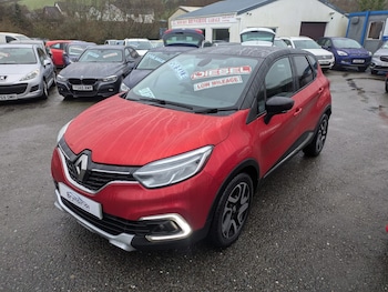 Used Renault Captur 2018 for sale - 77669285: Photo