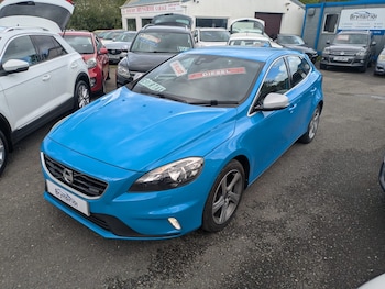 Used Volvo V40 2014 for sale - 78606662: Photo