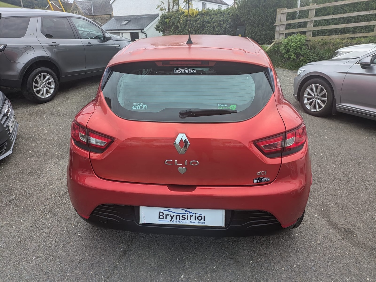 Used Renault Clio 2015 for sale - 76174332: Photo 1