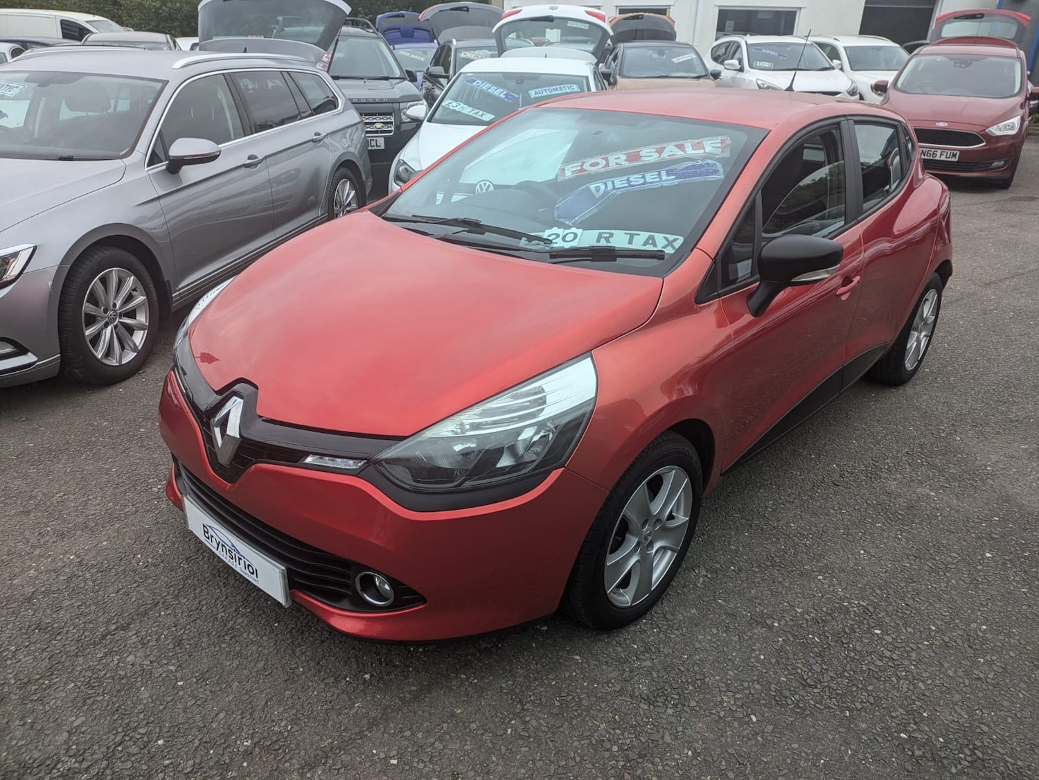 Used Renault Clio 2015 for sale - 76174332: Photo 3