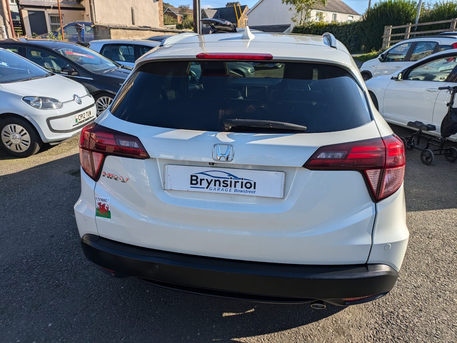 Used Honda HR-V 2017 for sale - 76120468: Photo 8