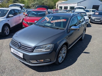 Used Volkswagen Passat 2014 for sale - 78664117: Photo