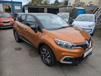 Used Renault Captur 2019 for sale - 76120451: Photo