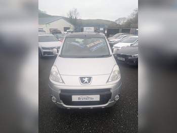 2011 (11) - 1.6 HDi 92 Zenith 5dr